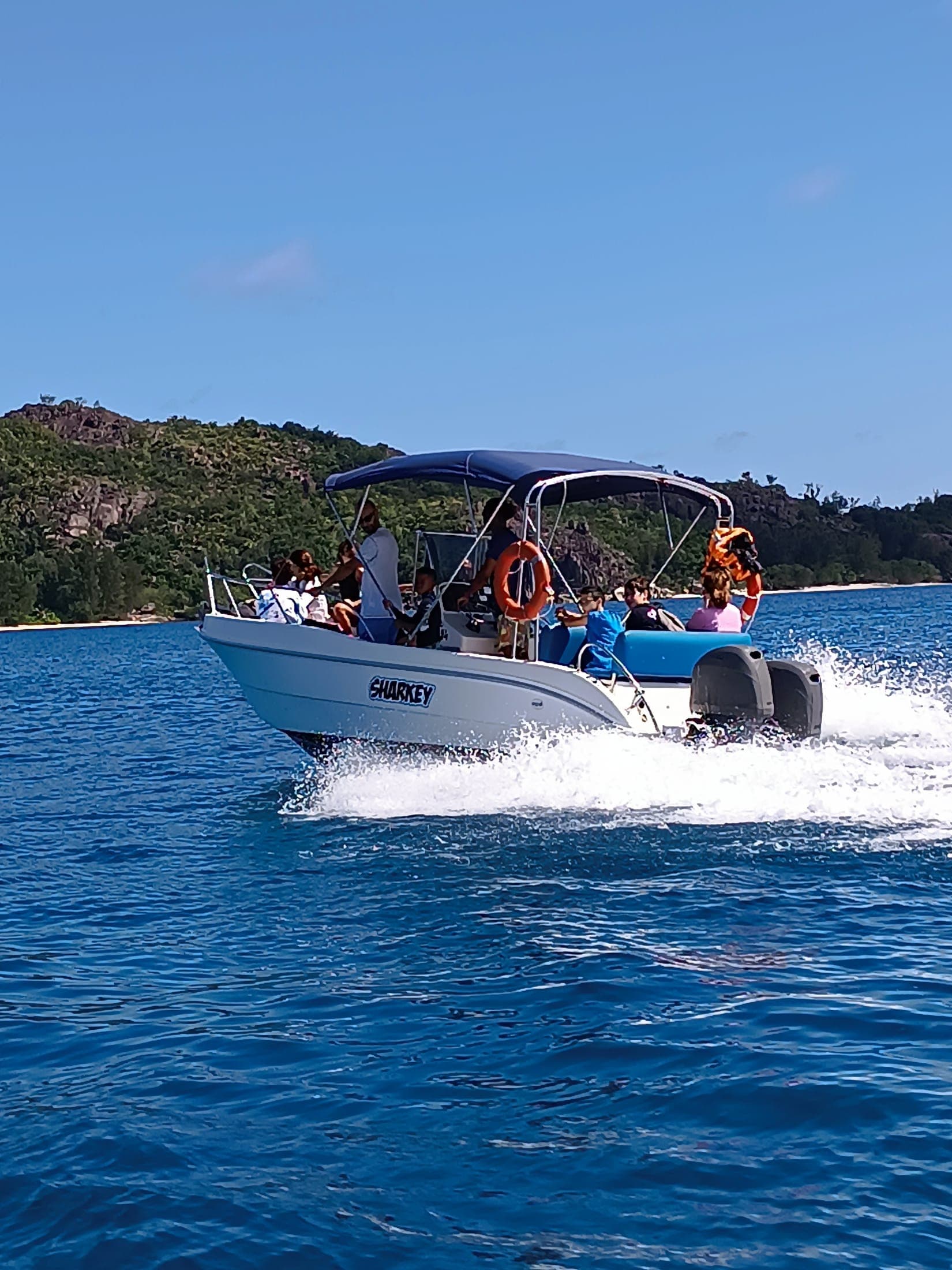 Ziblo Boat Charter guests in Seychelles — photo 18